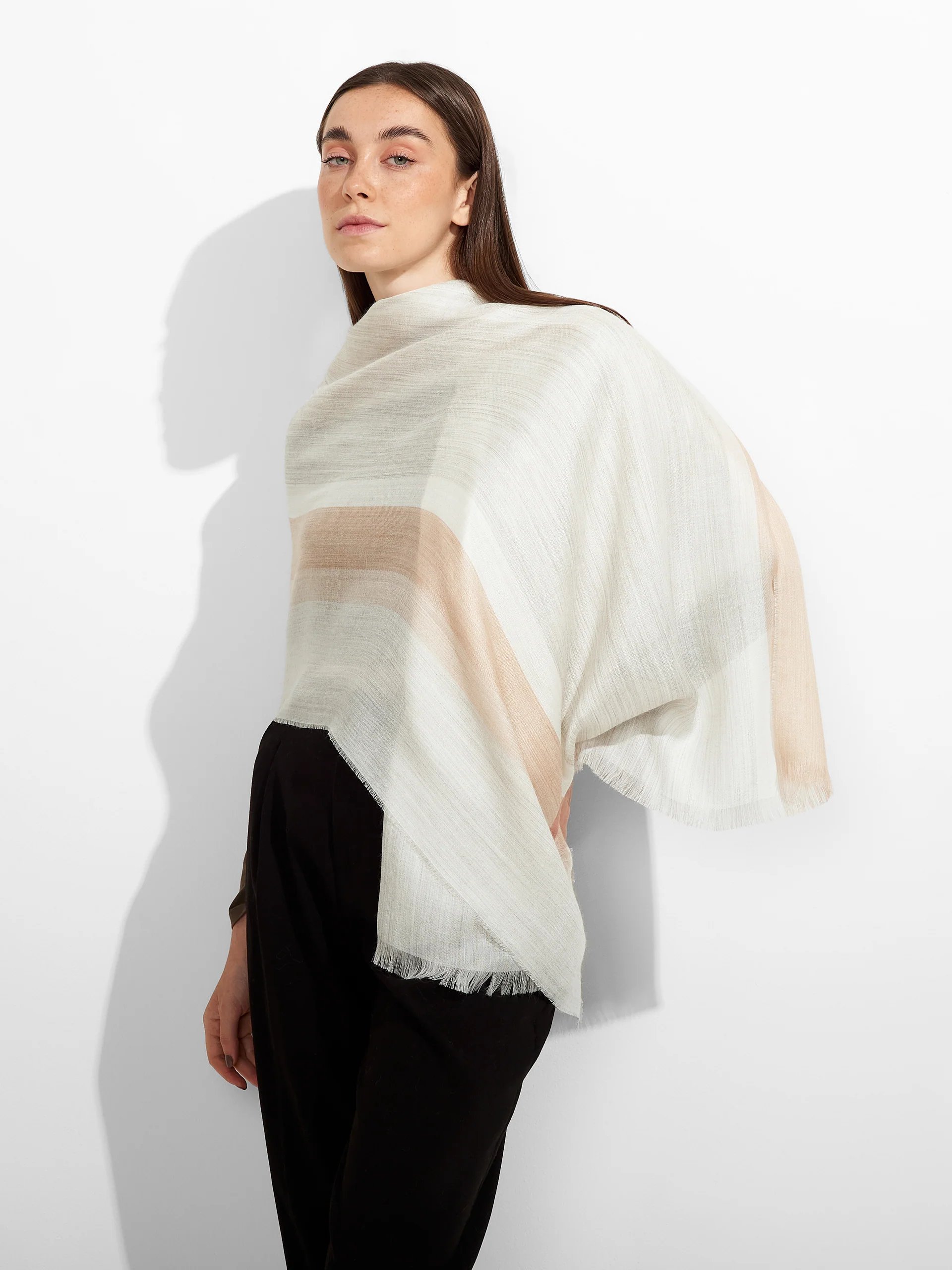 Wicht Shawl Baby Alpaca Color Grey