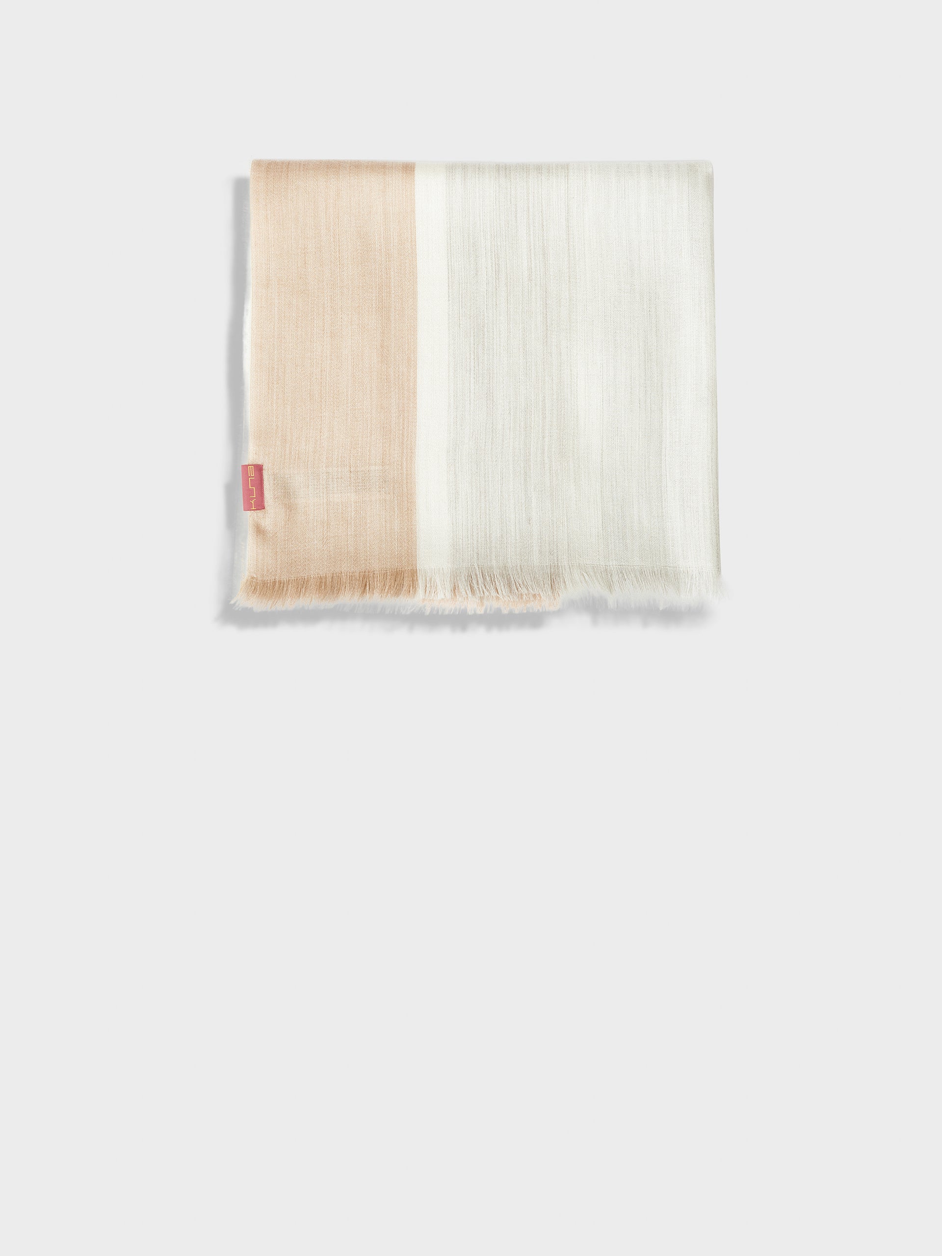 Wicht Shawl Baby Alpaca Color Grey - Image 2