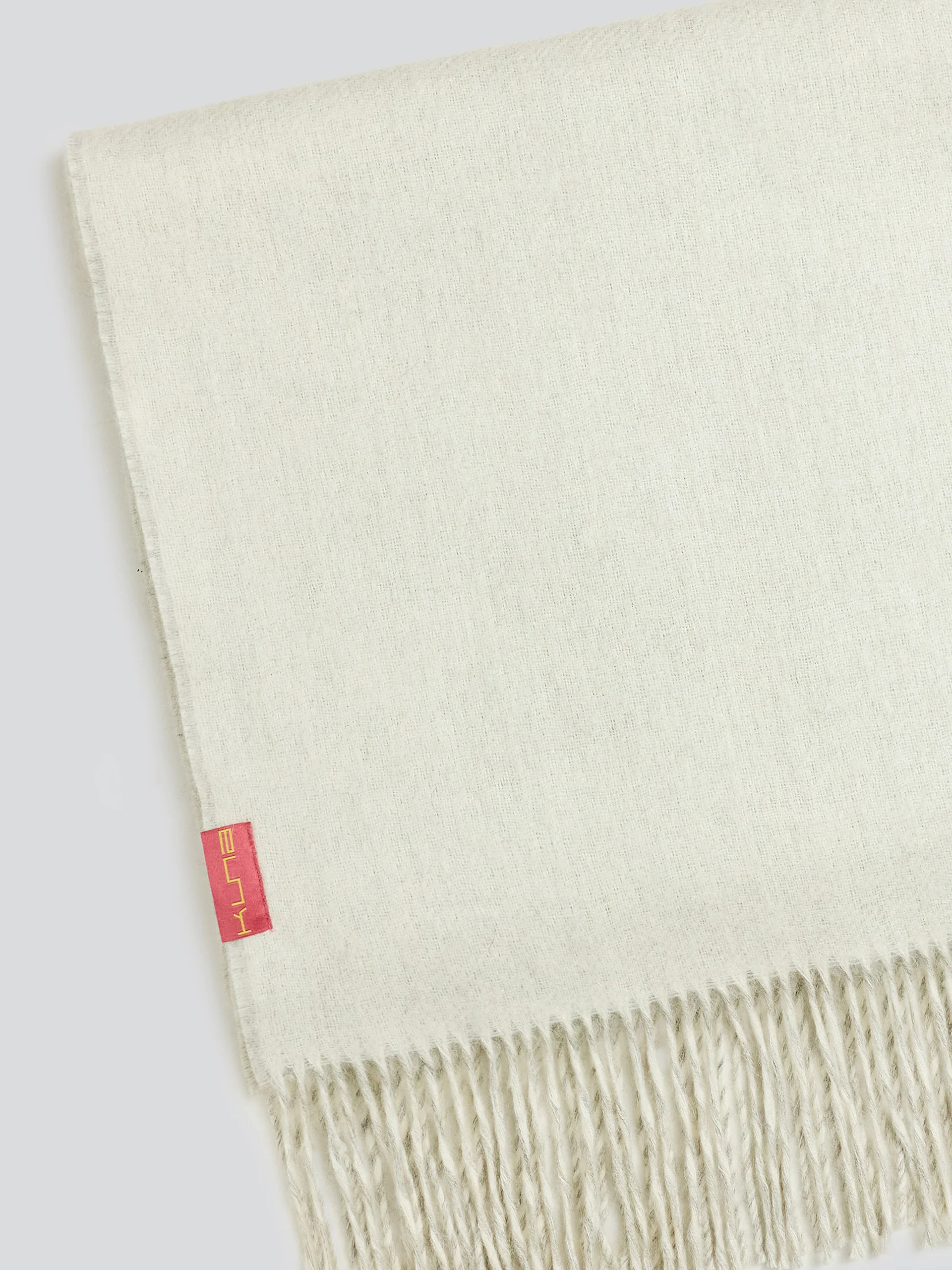 Yamila Scarf Baby Alpaca Color Grey - Image 6