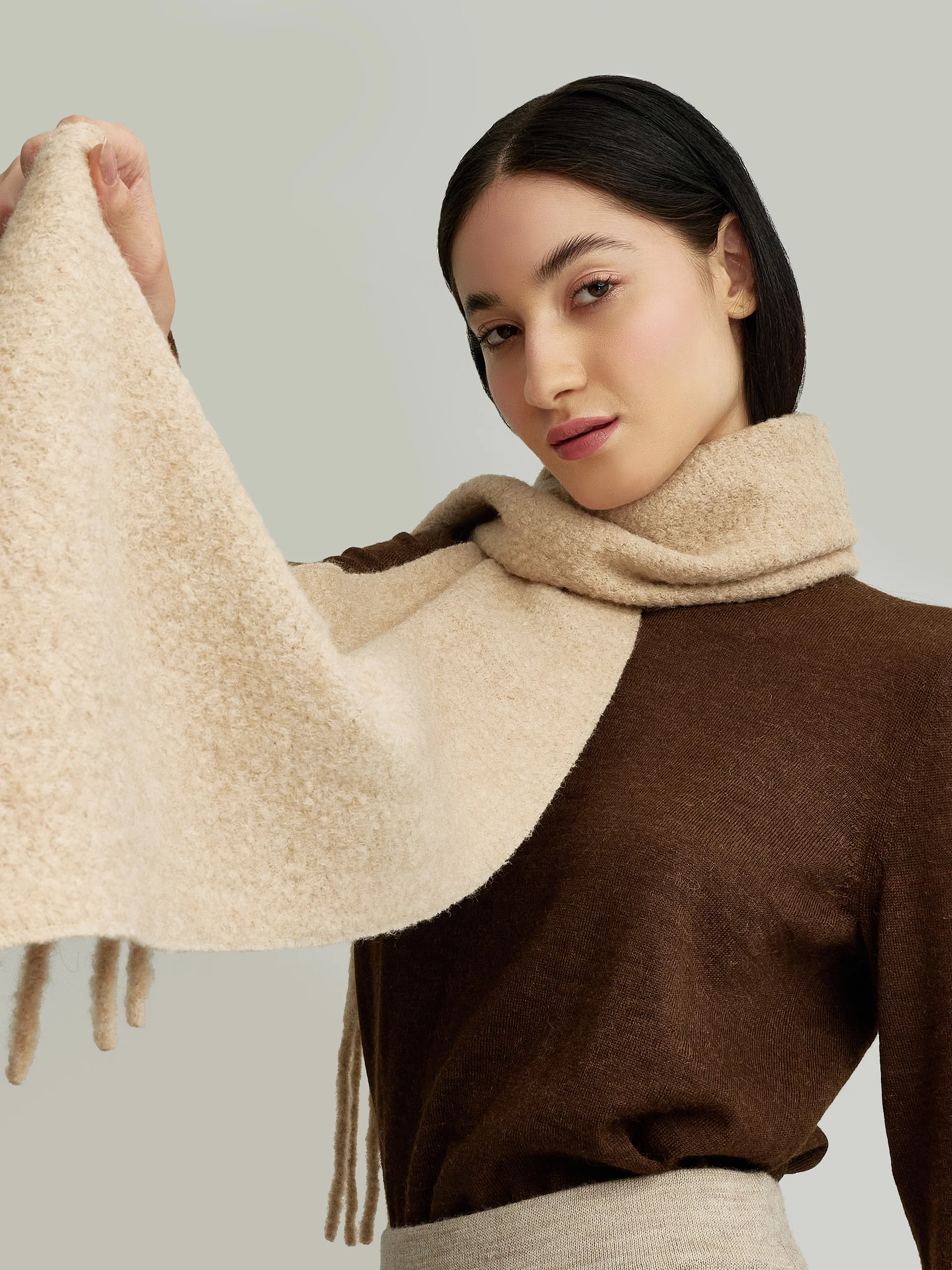 Yamileth Scarf Baby Alpaca & Wool Color Beige - Image 3