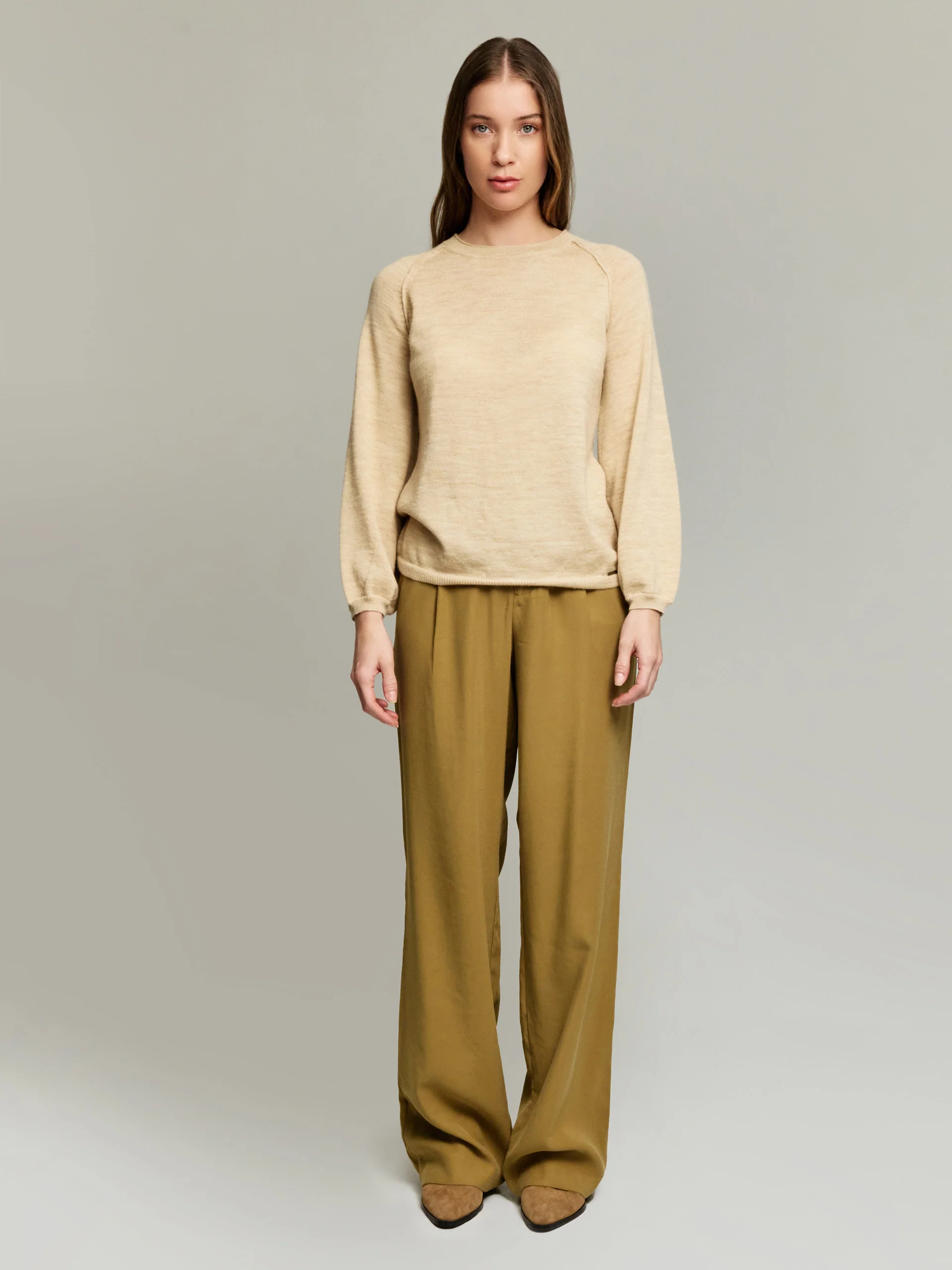 Yanela Sweater Baby Alpaca Color Beige - Image 4