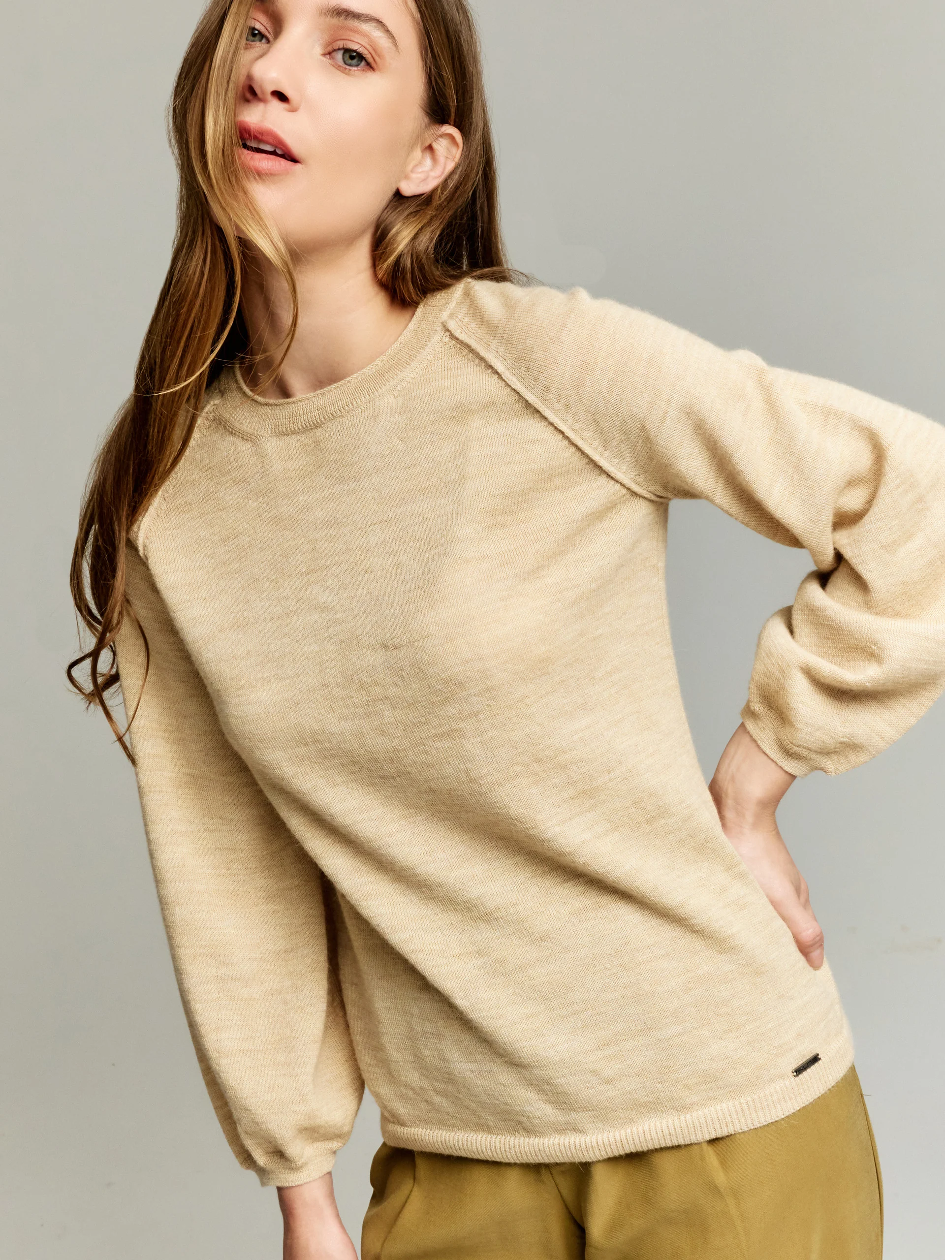 Yanela Sweater Baby Alpaca Color Beige - Image 5