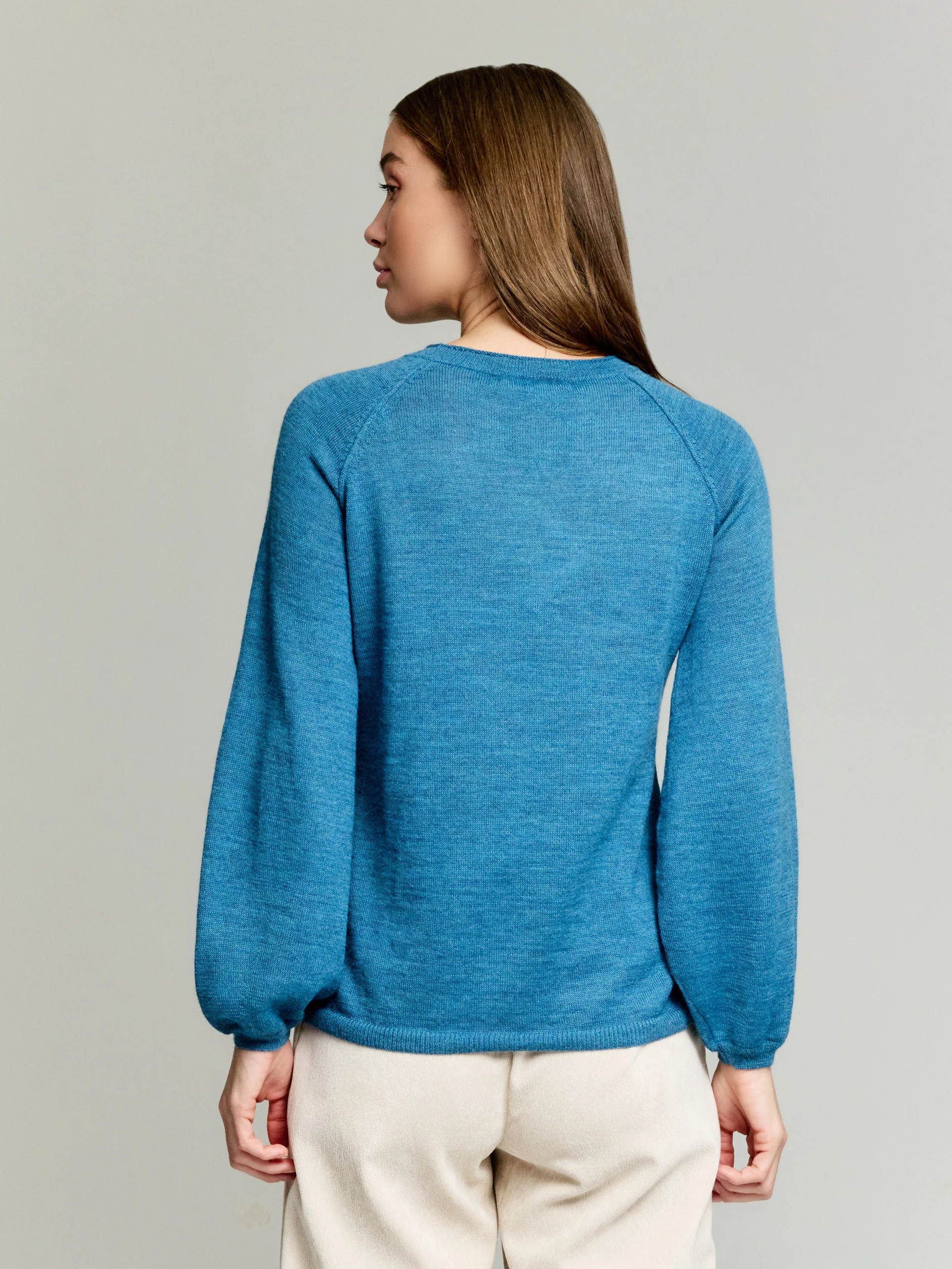 Yanela Sweater Baby Alpaca Color Light Blue - Image 3