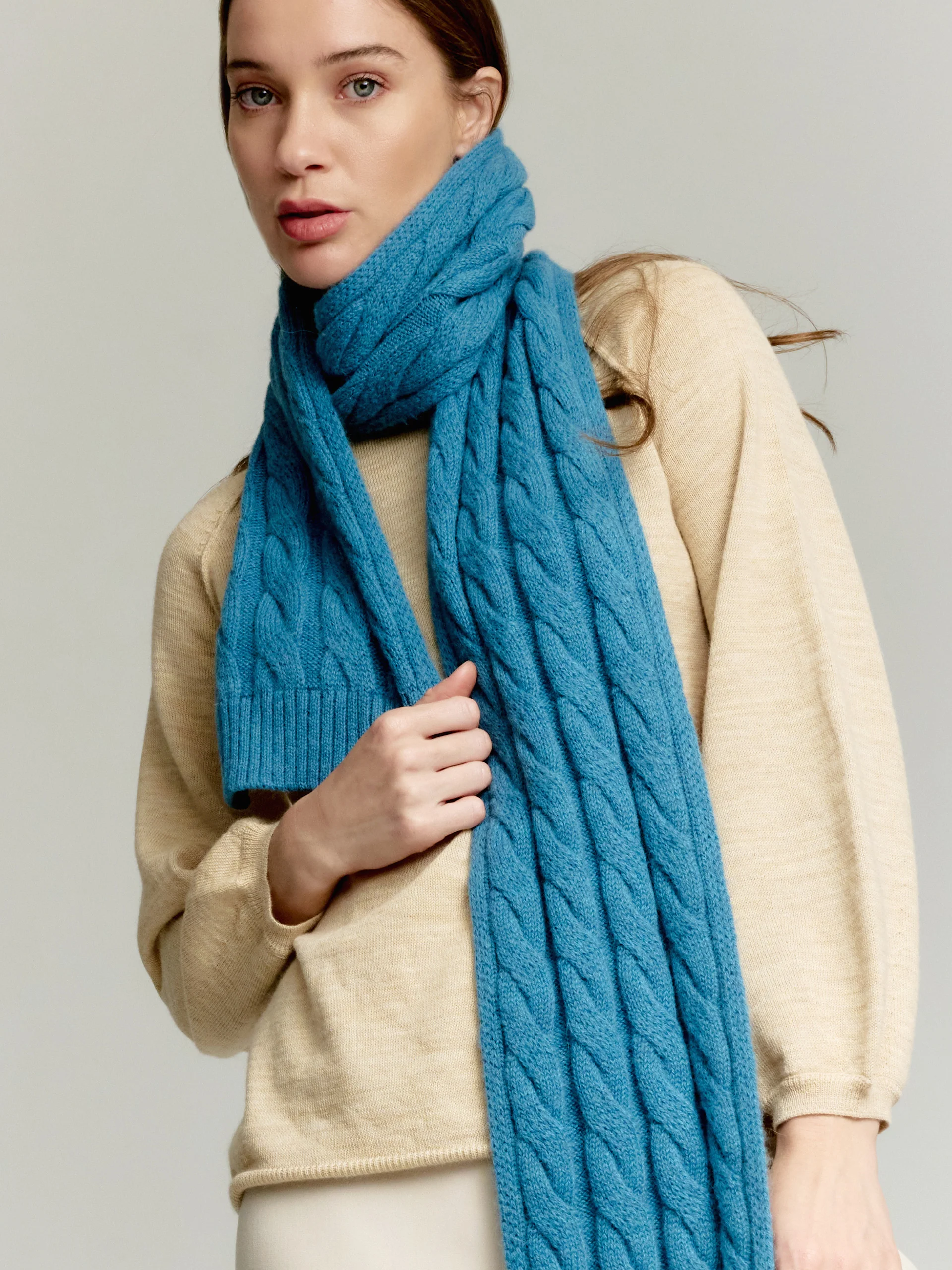 Yarela Scarf Baby Alpaca Color Light Blue - Image 3