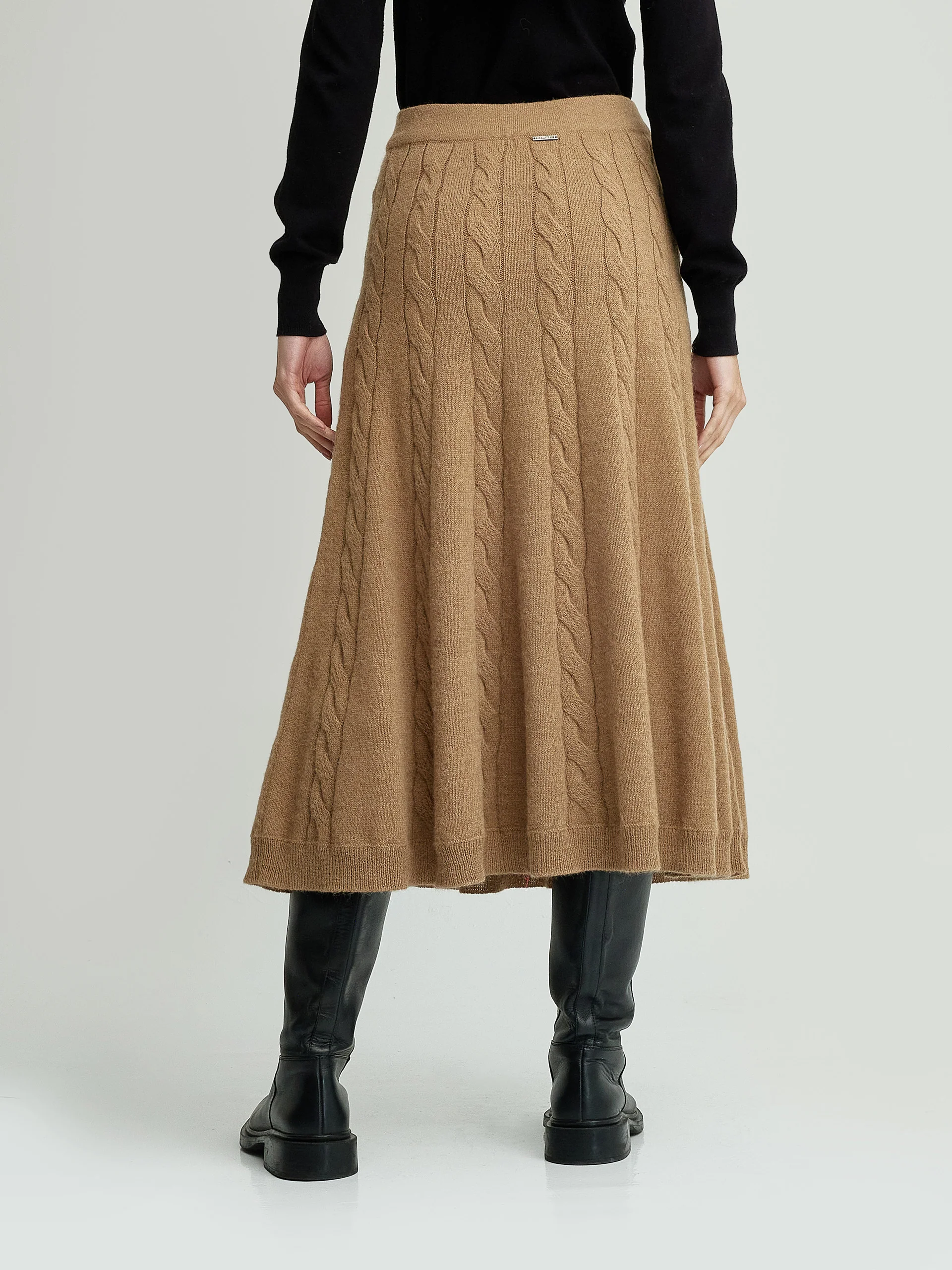 Yessica Skirt Baby Alpaca Color Camel - Image 3