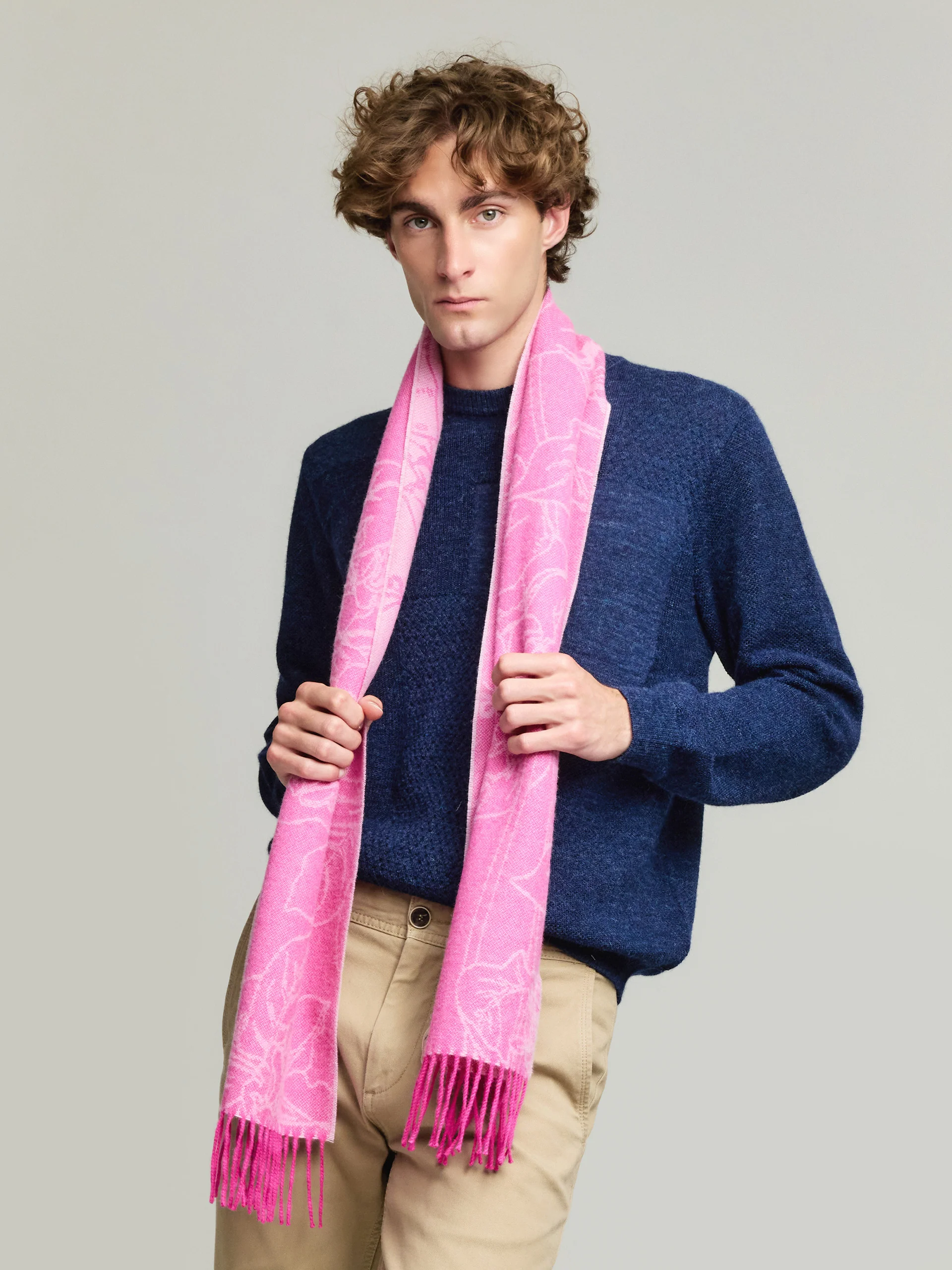Yetzael Scarf Baby Alpaca Color Fuchsia - Image 4