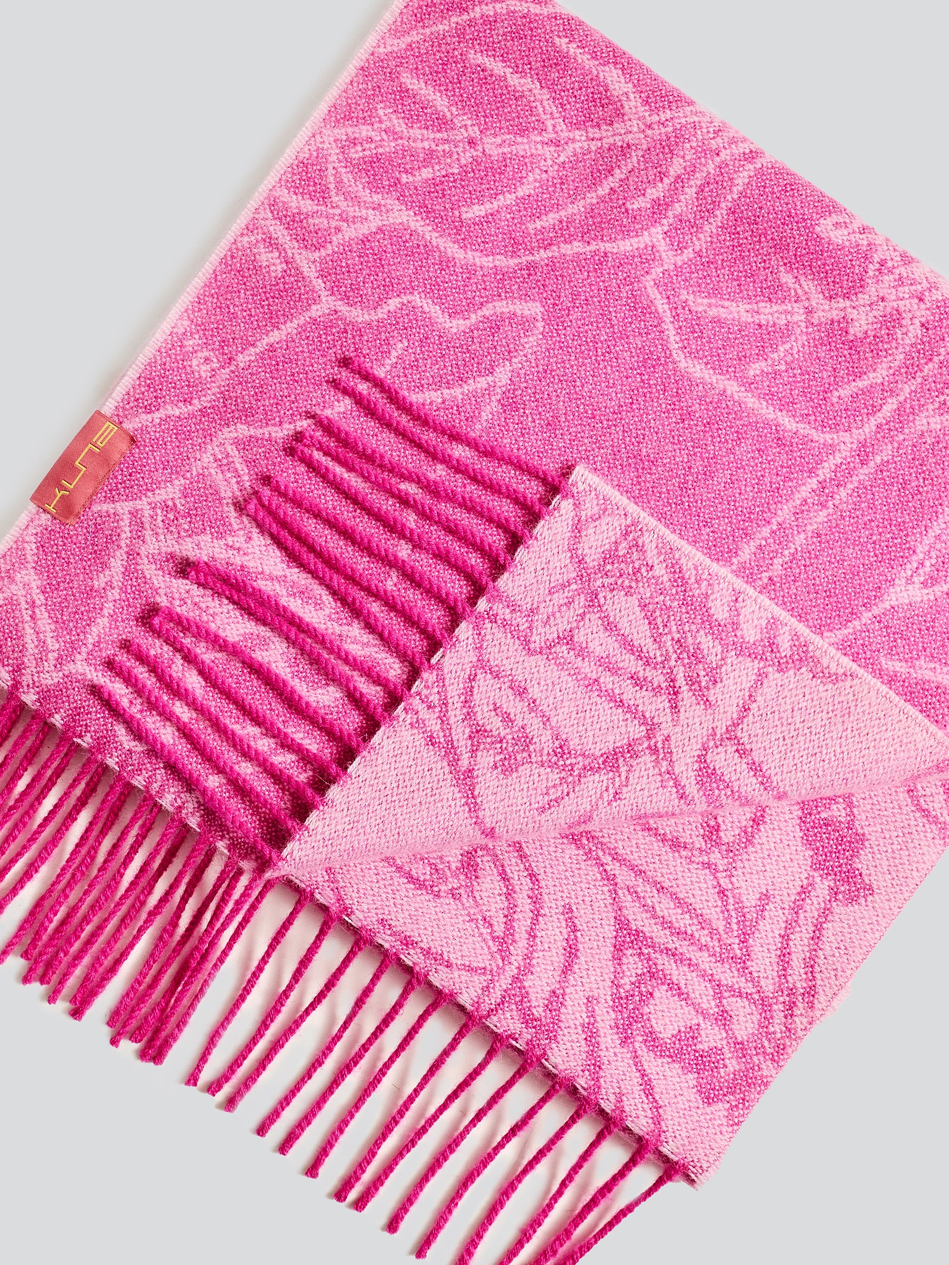 Yetzael Scarf Baby Alpaca Color Fuchsia - Image 6