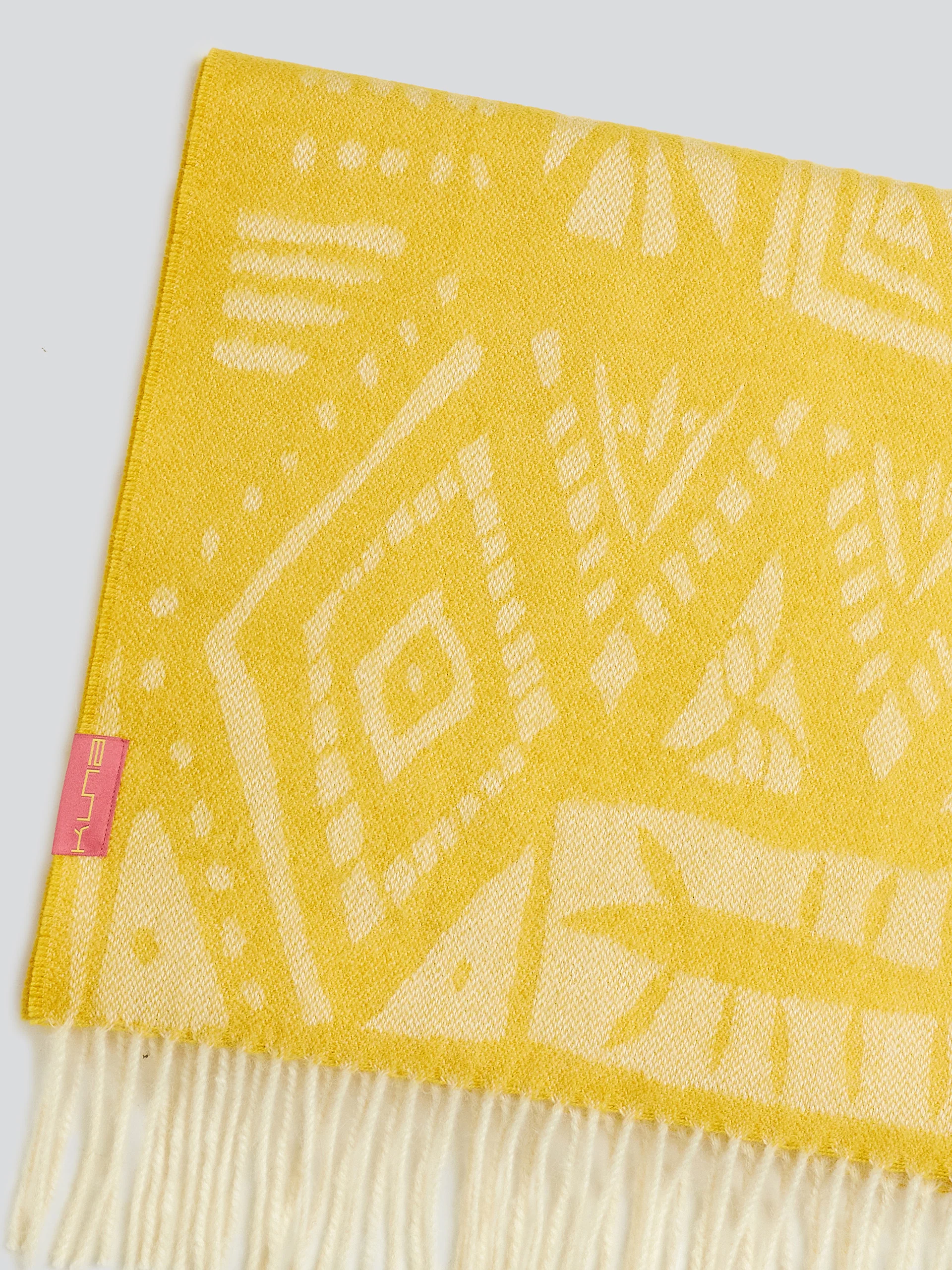 Yetzali Scarf Baby Alpaca Color Yellow - Image 6