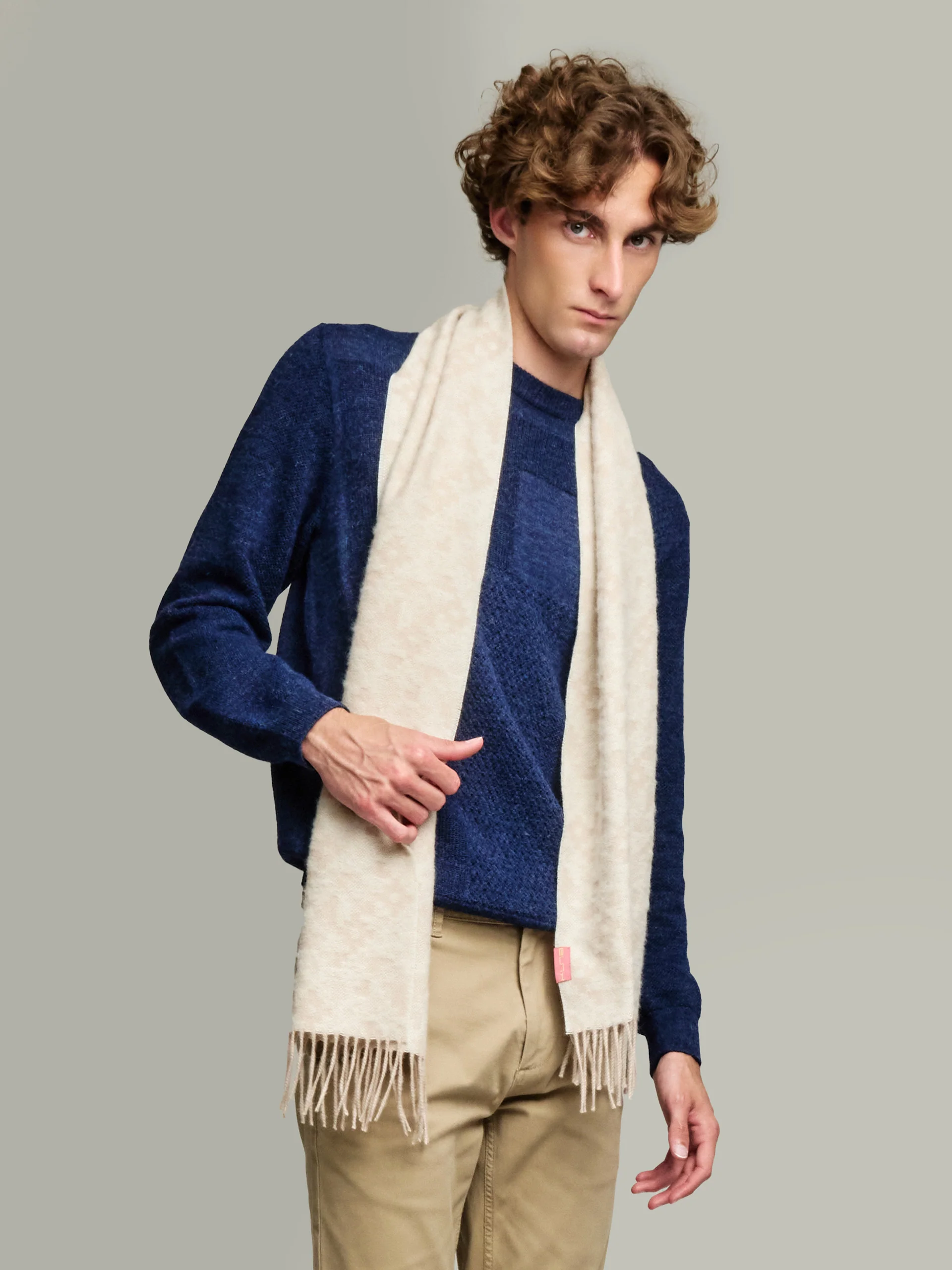 Yldis Scarf Baby Alpaca Color Beige - Image 4