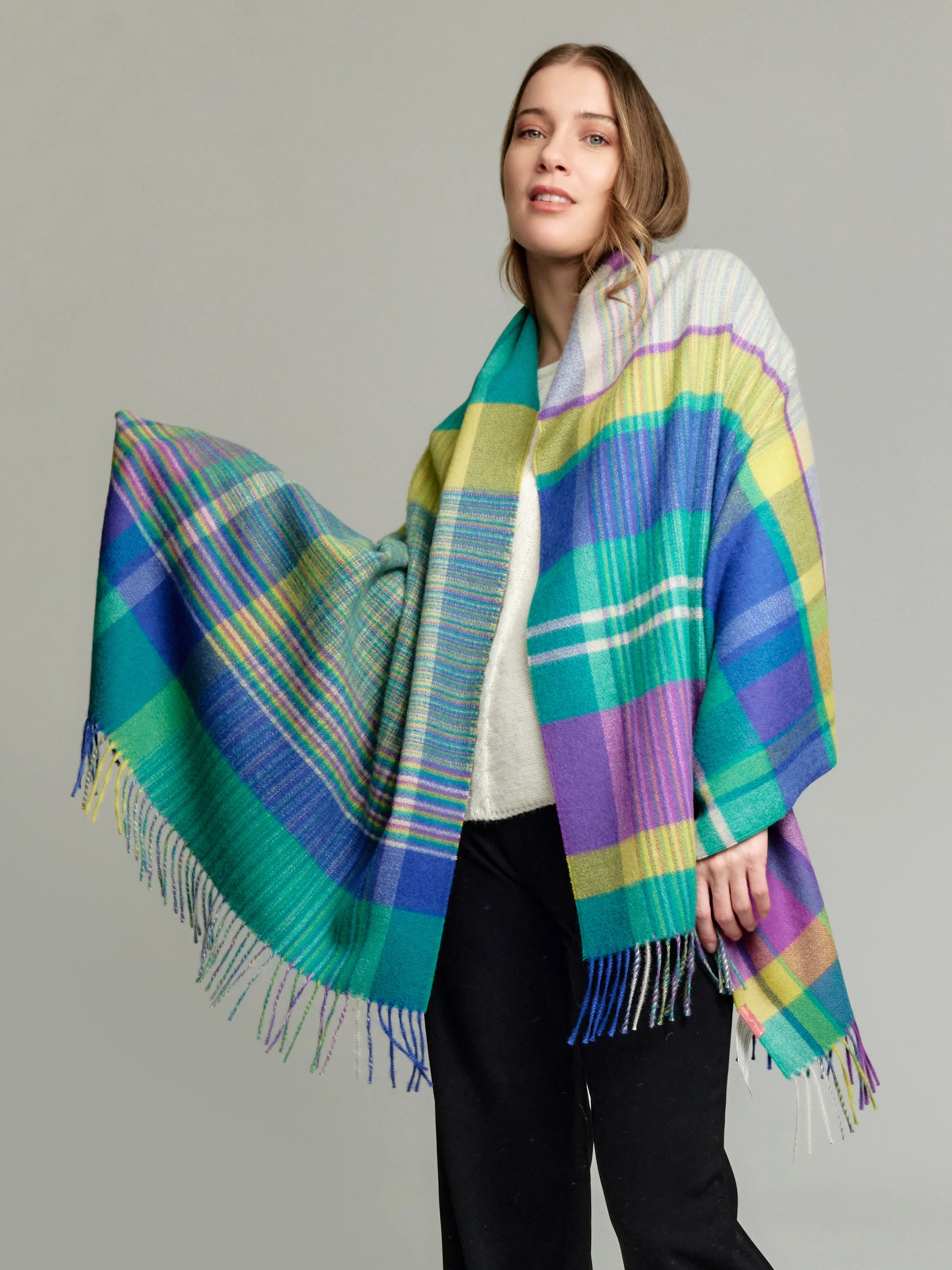 Yolima Shawl Baby Alpaca Color Multicolor