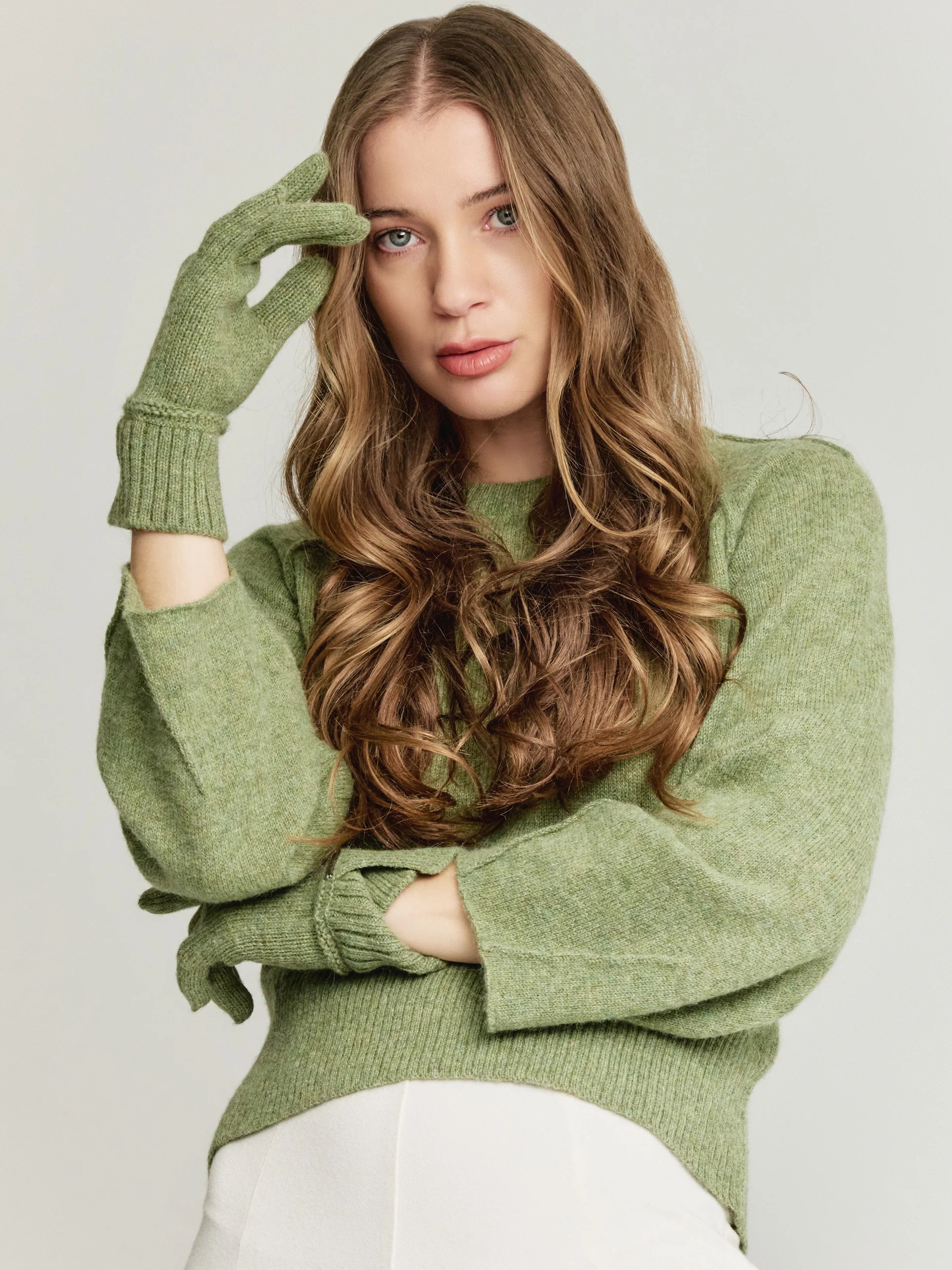 Yrma Gloves Baby Alpaca Color Green