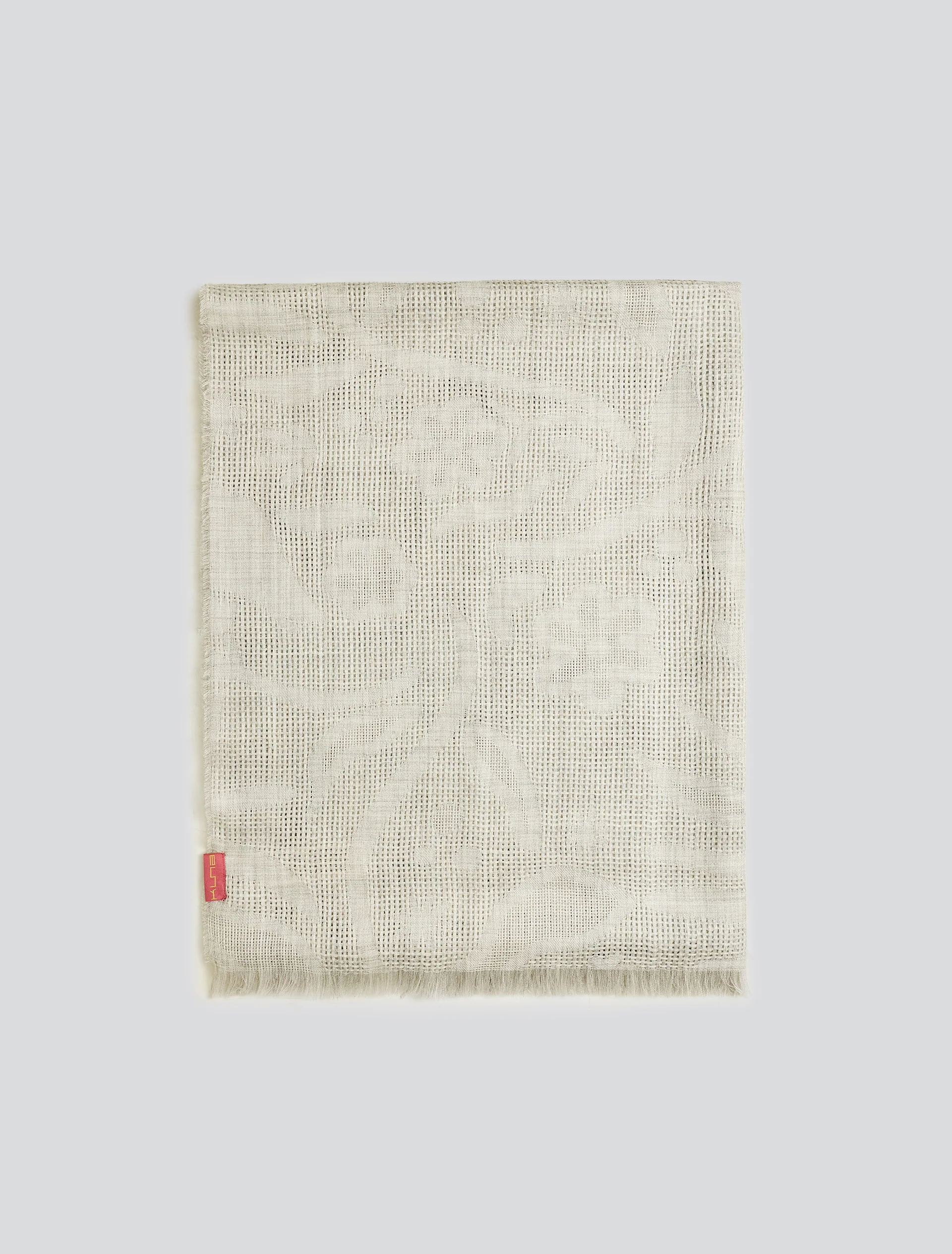 Yruma Shawl Baby Alpaca Color Grey - Image 2