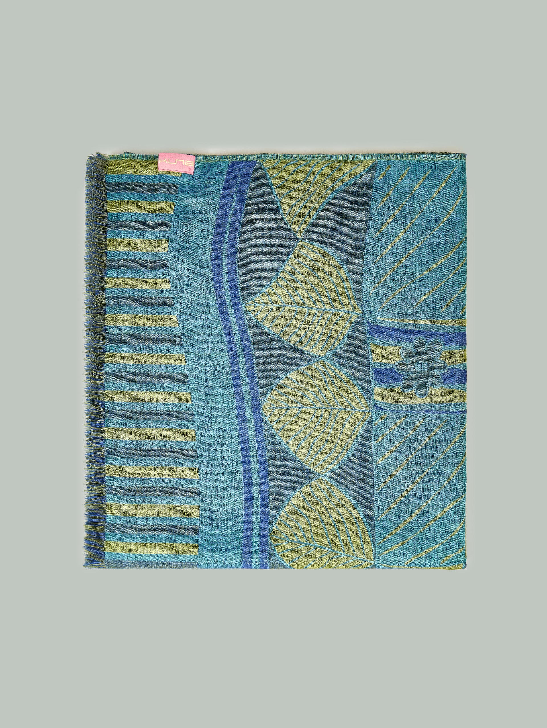 Ysiel Shawl Baby Alpaca Color Blue - Image 2