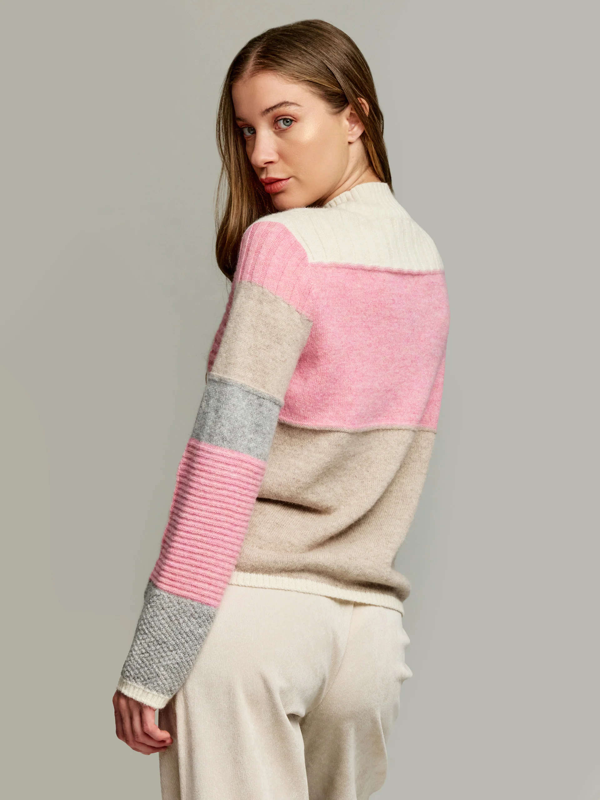Ysrael Sweater Baby Alpaca Color Ecru - Image 3