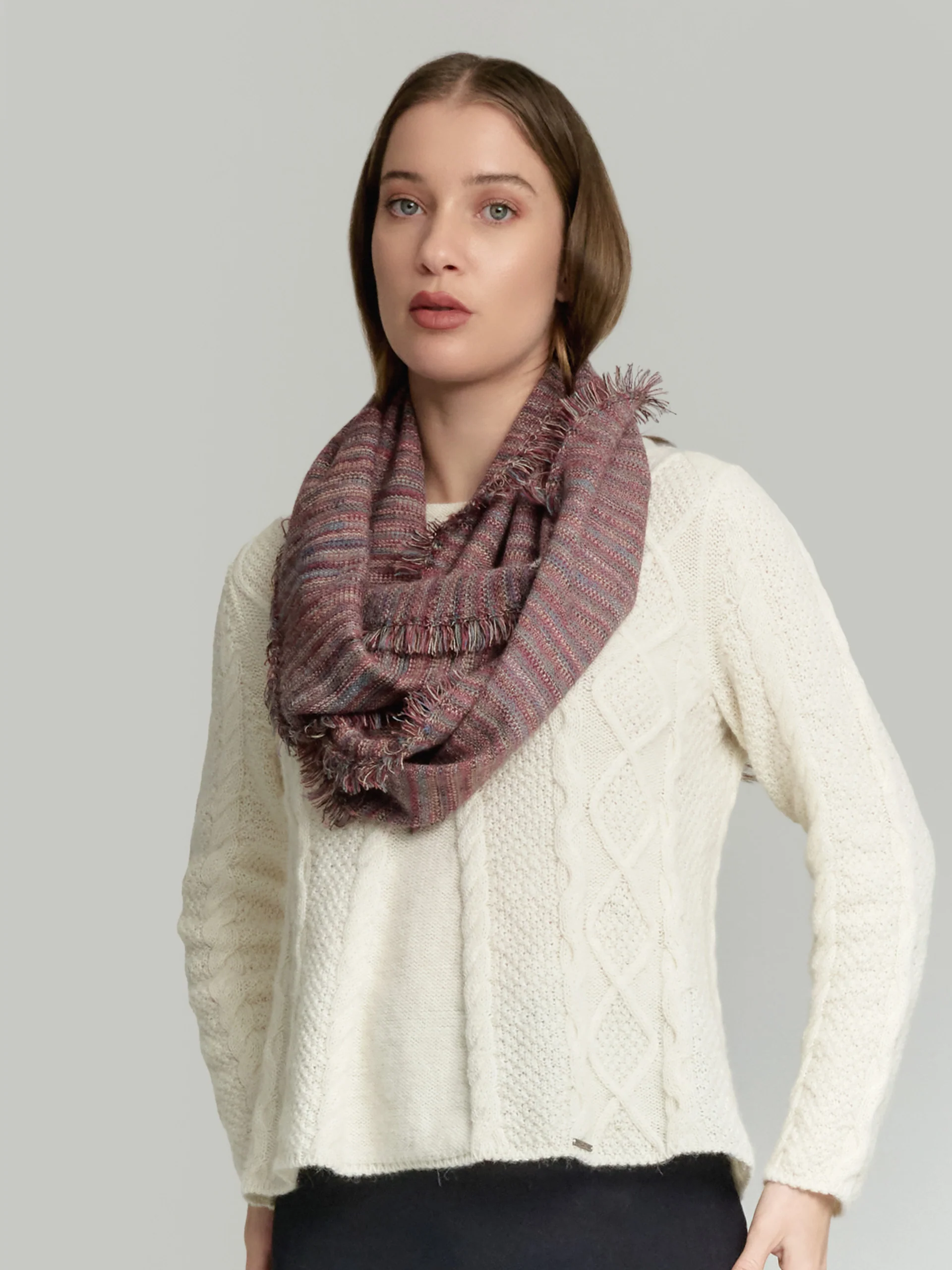 Yudith Scarf Baby Alpaca Color Red