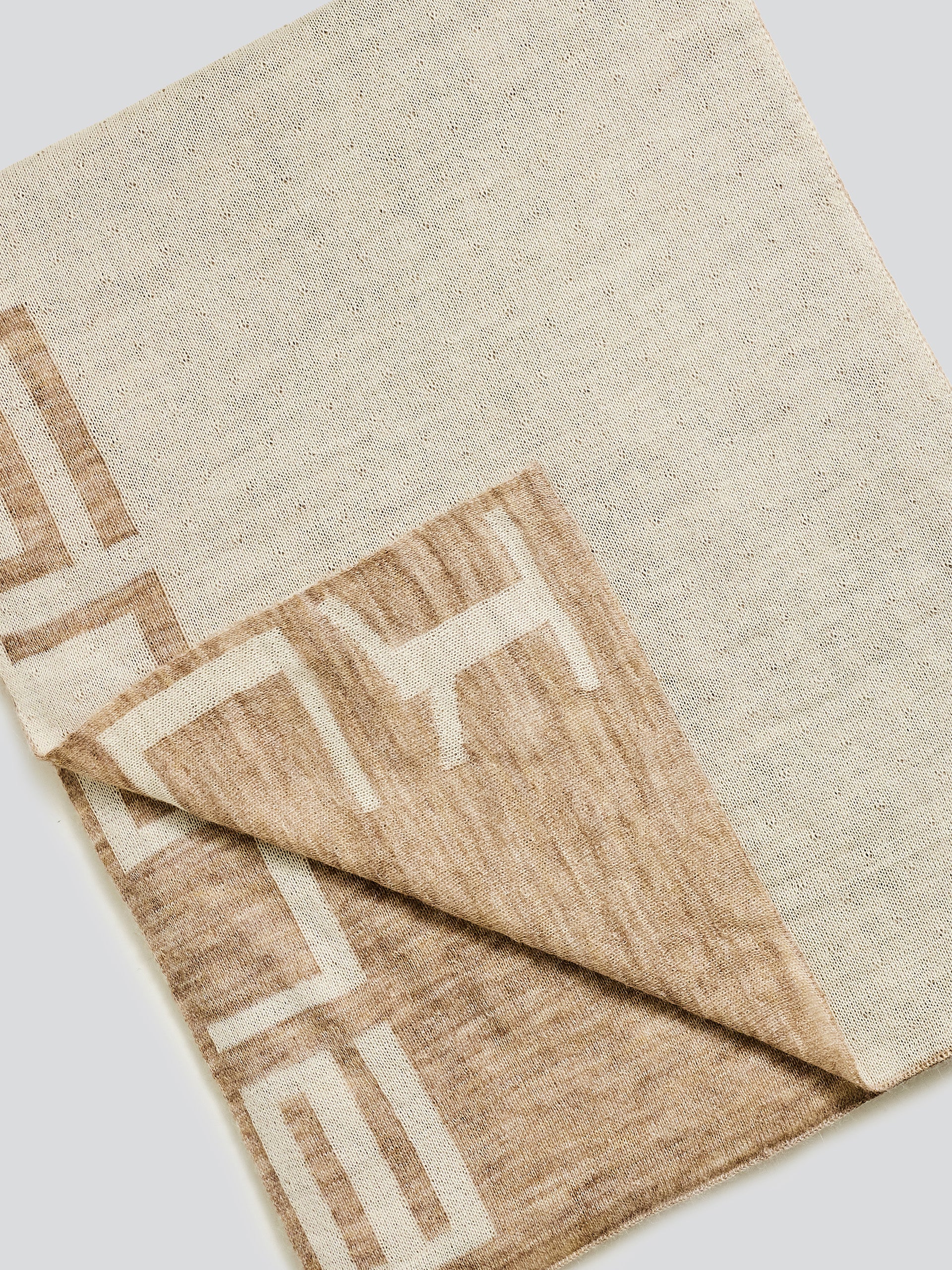 Yunga Scarf Baby Alpaca Color Beige - Image 6
