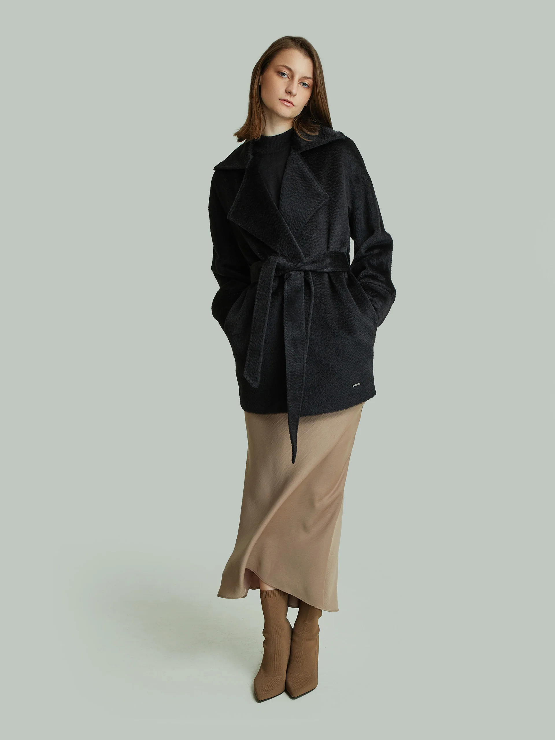 Yupiter Coat Baby Suri Alpaca Color Black - Image 4