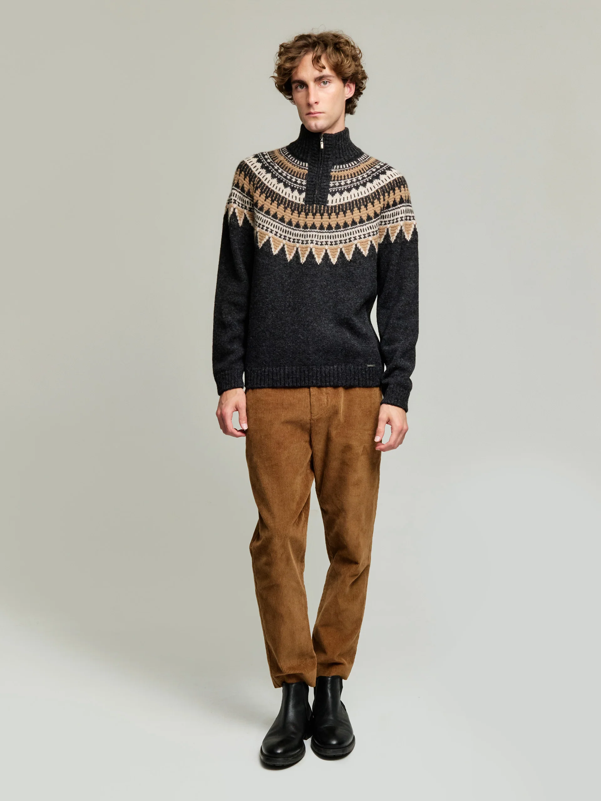 Yvor Sweater Baby Alpaca Color Black - Image 4