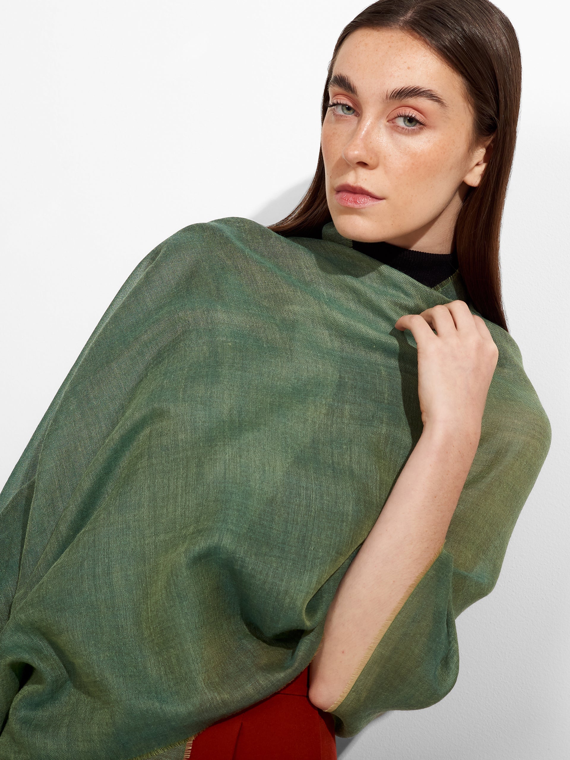 Zaina Shawl Baby Alpaca Color Green - Image 3