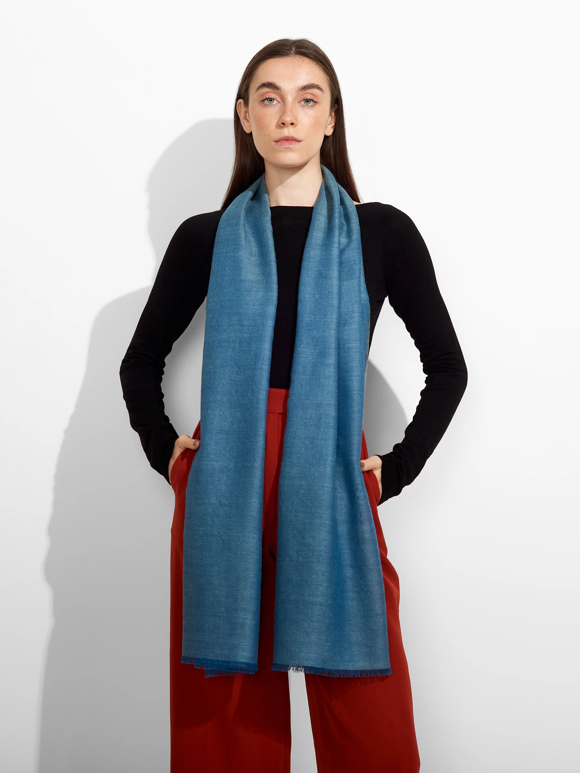 Zaina Shawl Baby Alpaca Color Ligth Blue