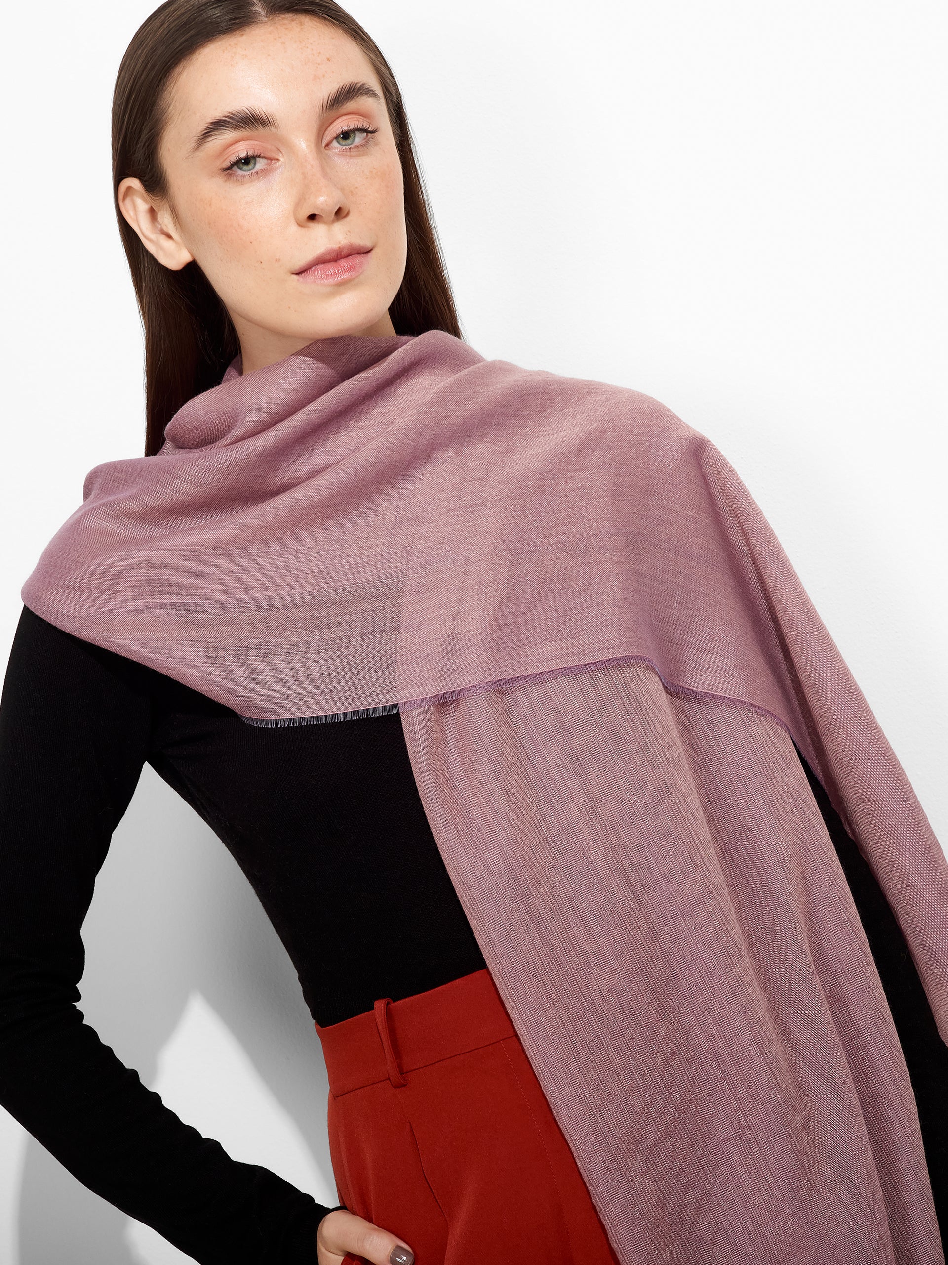 Zaina Shawl Baby Alpaca Color Purple - Image 3