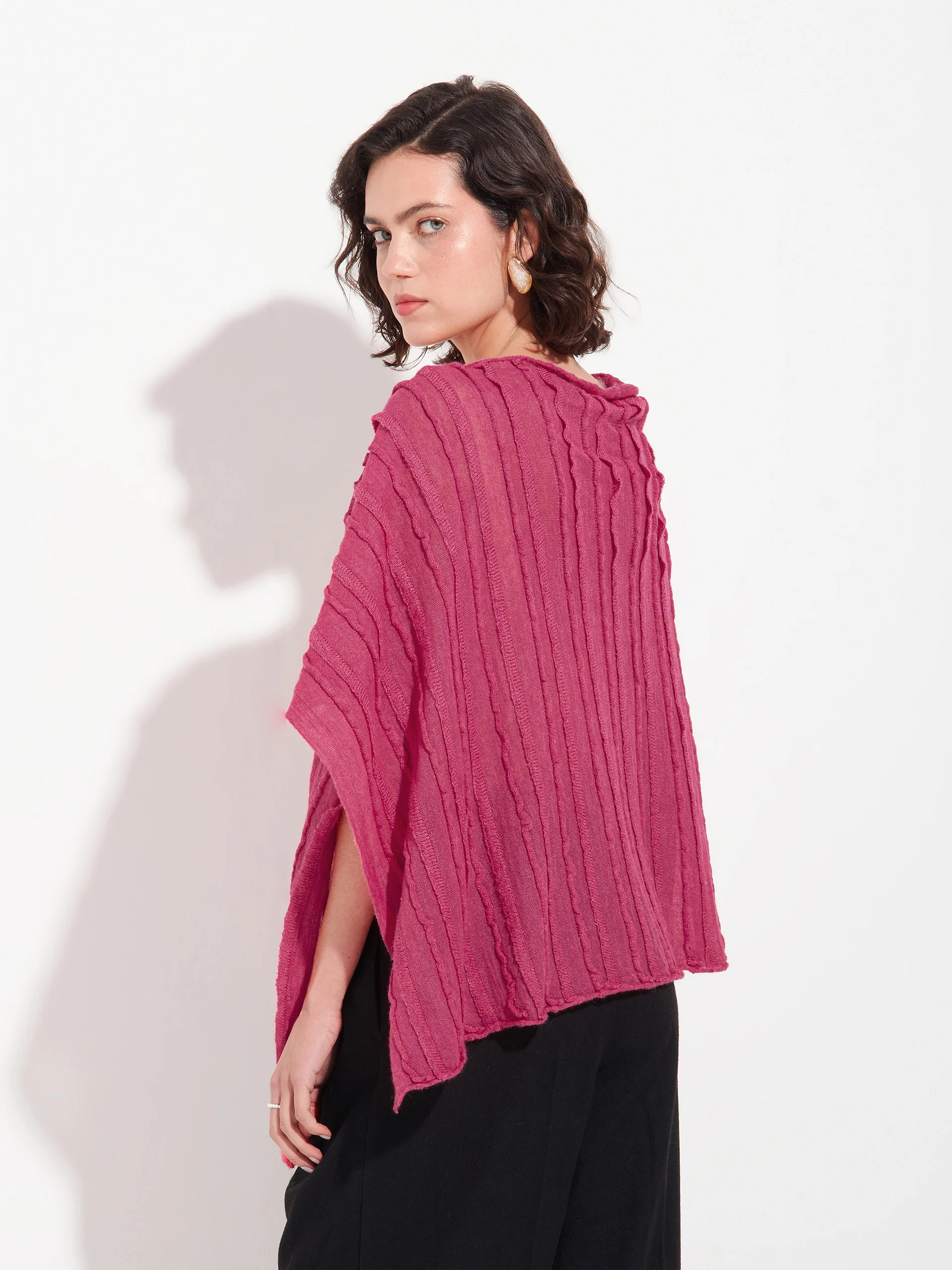Zarina Poncho Baby Alpaca Color Fuchsia - Image 3