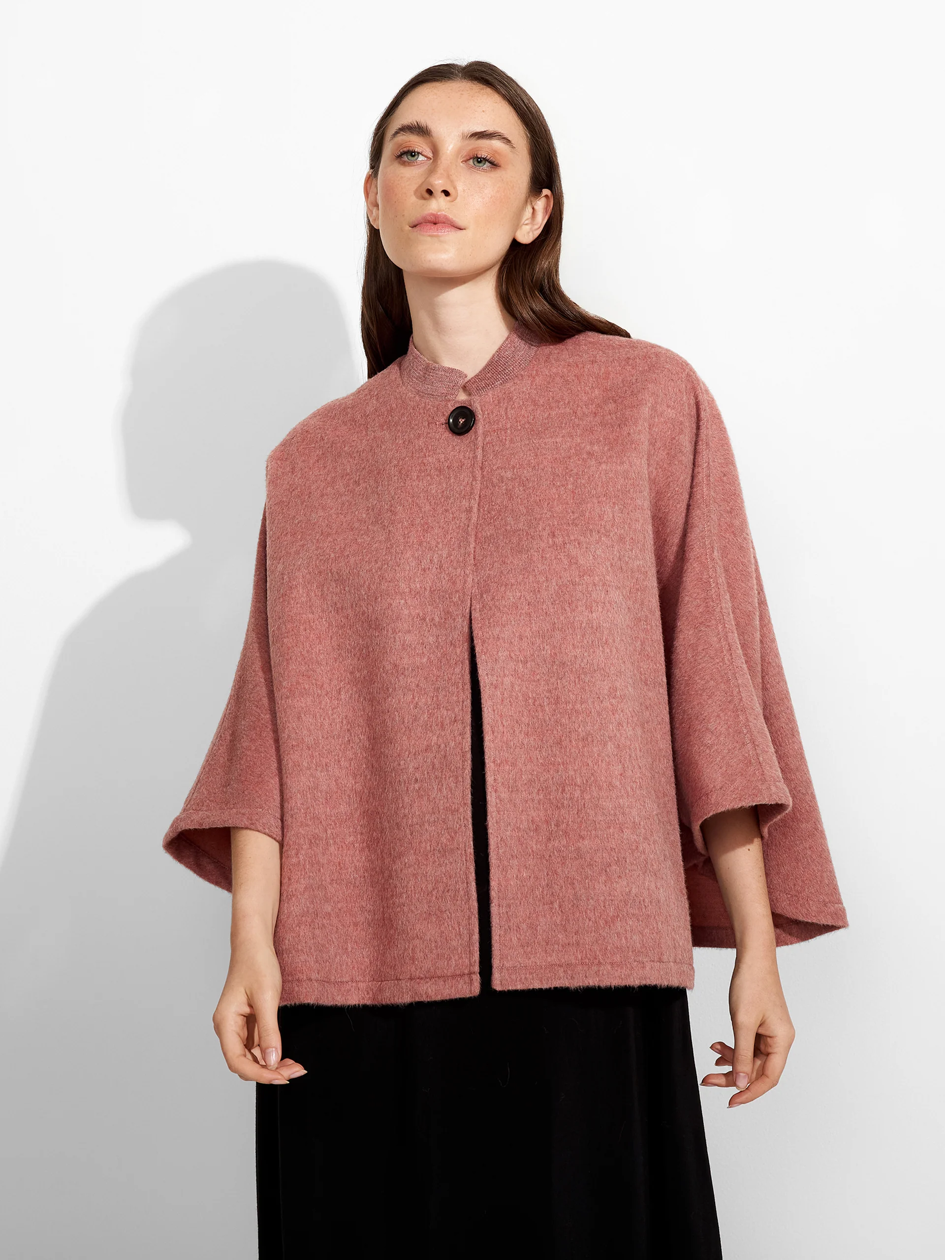 Zenzolin Cape Baby Alpaca Color Pink - Image 2