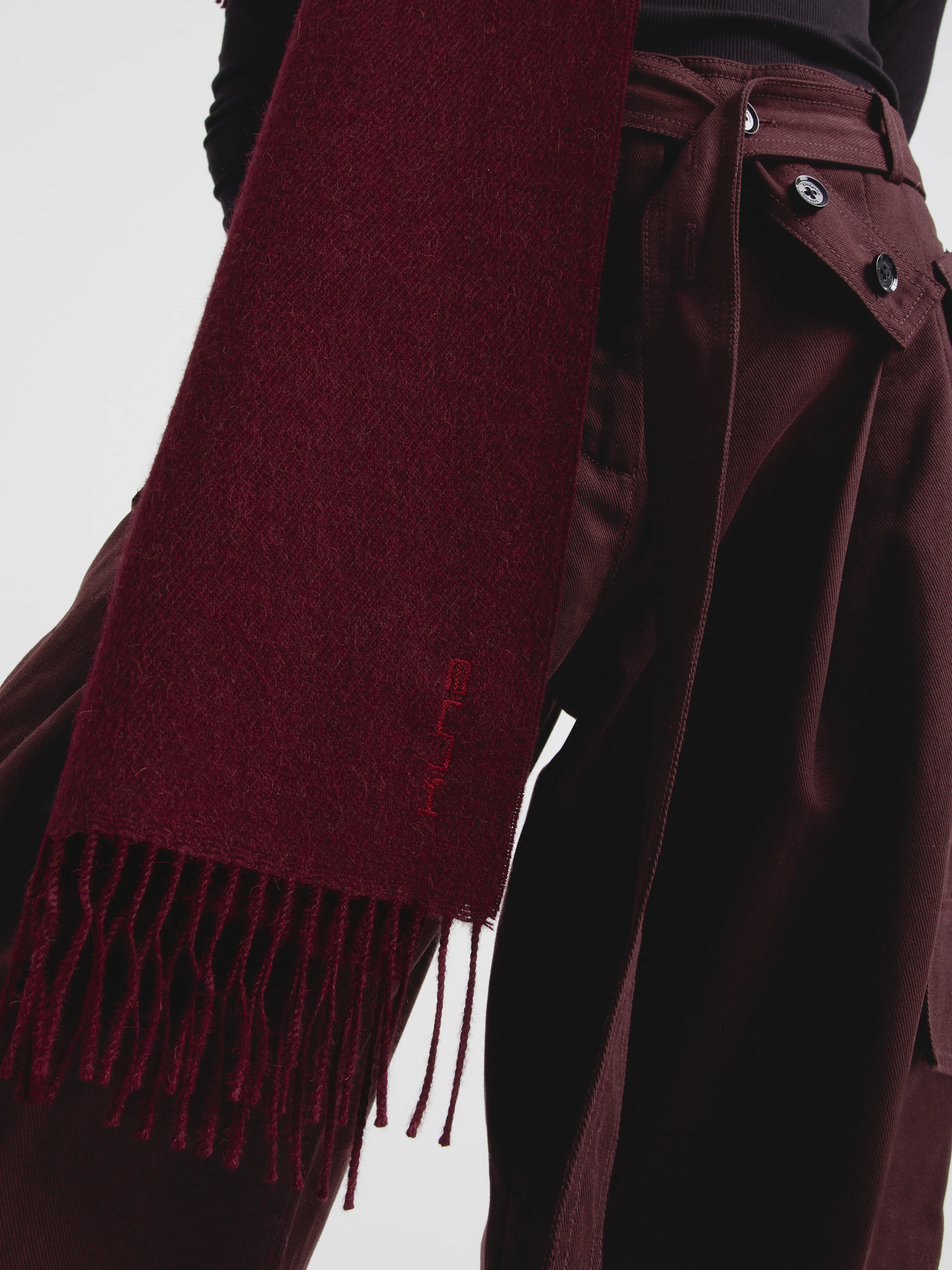 Zeta B Scarf Baby Alpaca Color Cherry - Image 3
