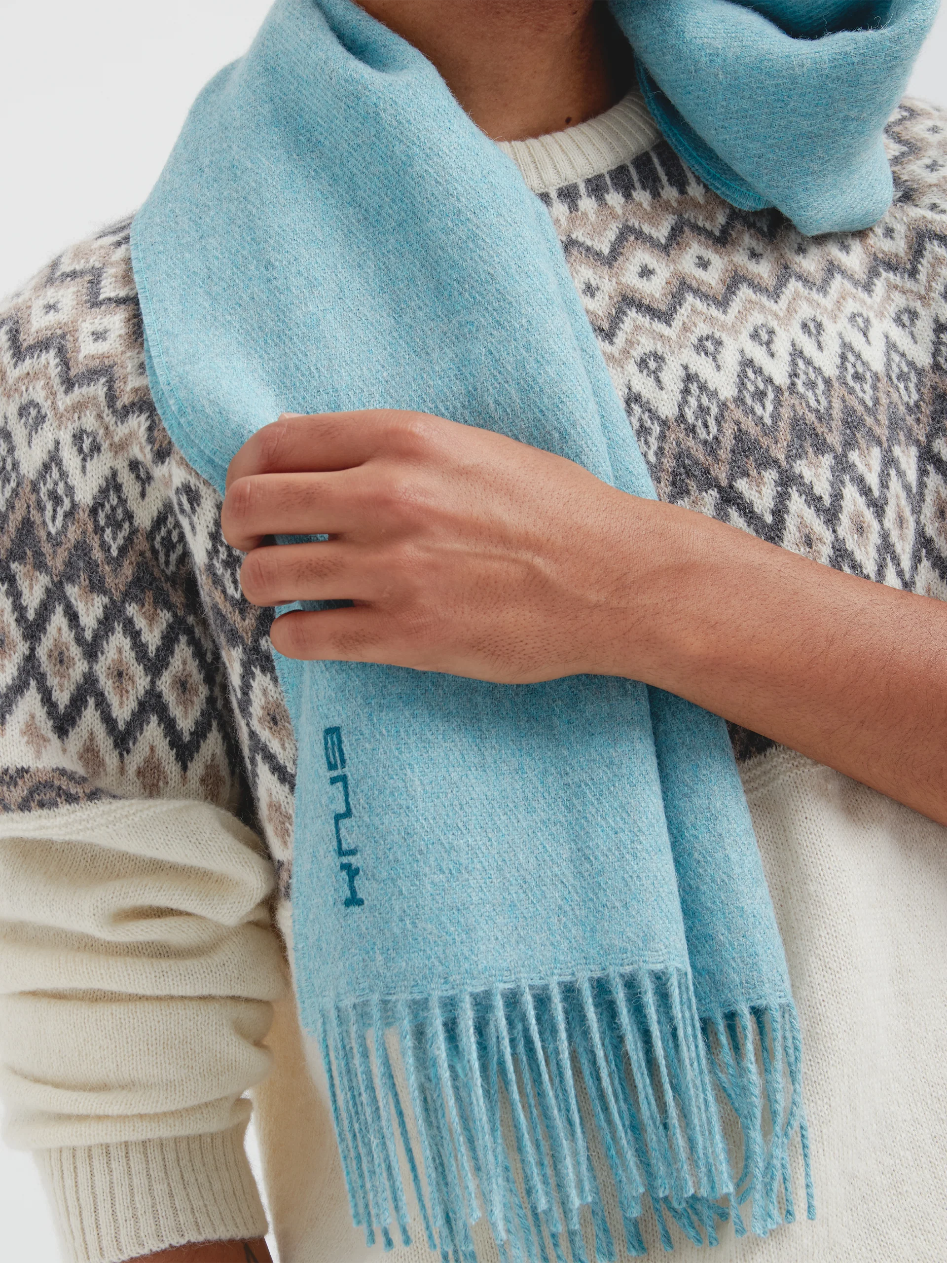 Zeta B Scarf Baby Alpaca Color Turquoise - Image 5
