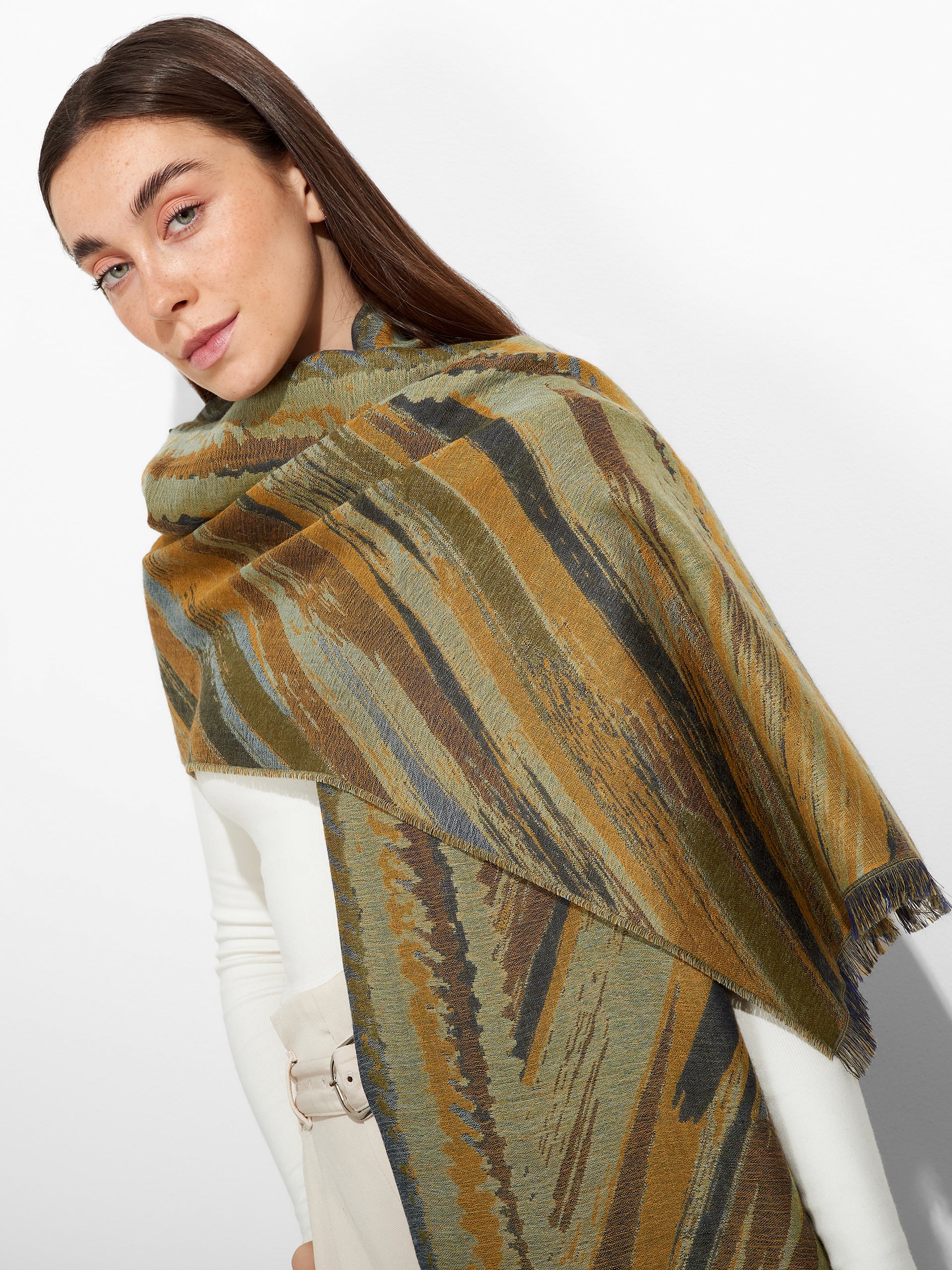 Zidny Shawl Baby Alpaca Color Yellow - Image 3