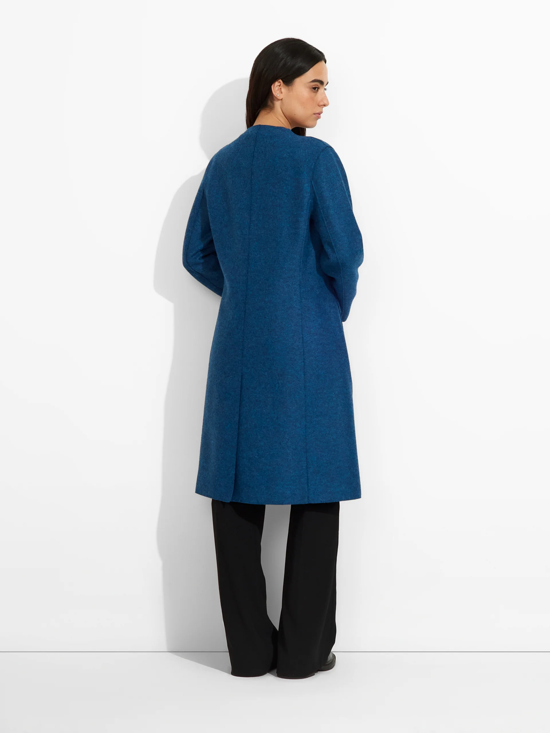 Zumi Coat Alpaca Color Blue - Image 3